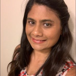 Meet your Posher, Nasira